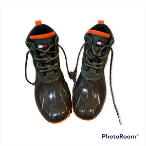 Tommy Hilfiger Haryett Rain Boots women’s Size 8